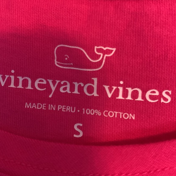 Vineyard Vines pink size small - Picture 2 of 3
